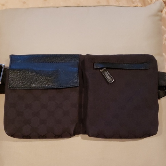 black fanny pack gucci